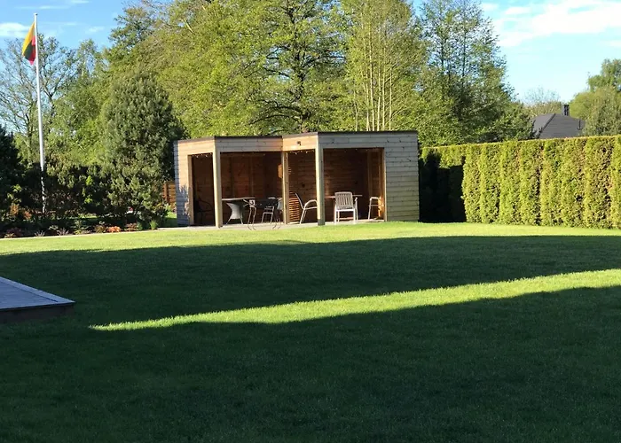 Zilviciu G. 5 * パランガ